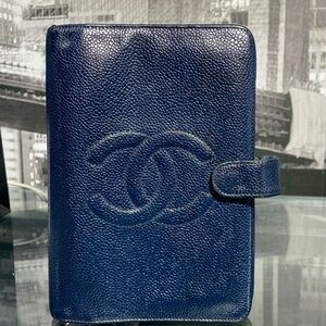 Authentic CHANEL Navy Caviar Leather Organizer Agenda Passport Holder